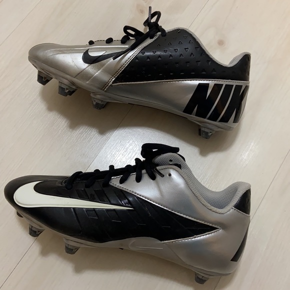 NIKE Vapor Strike Football Cleats Size 7 in Silver and Black - Picture 3 of 5